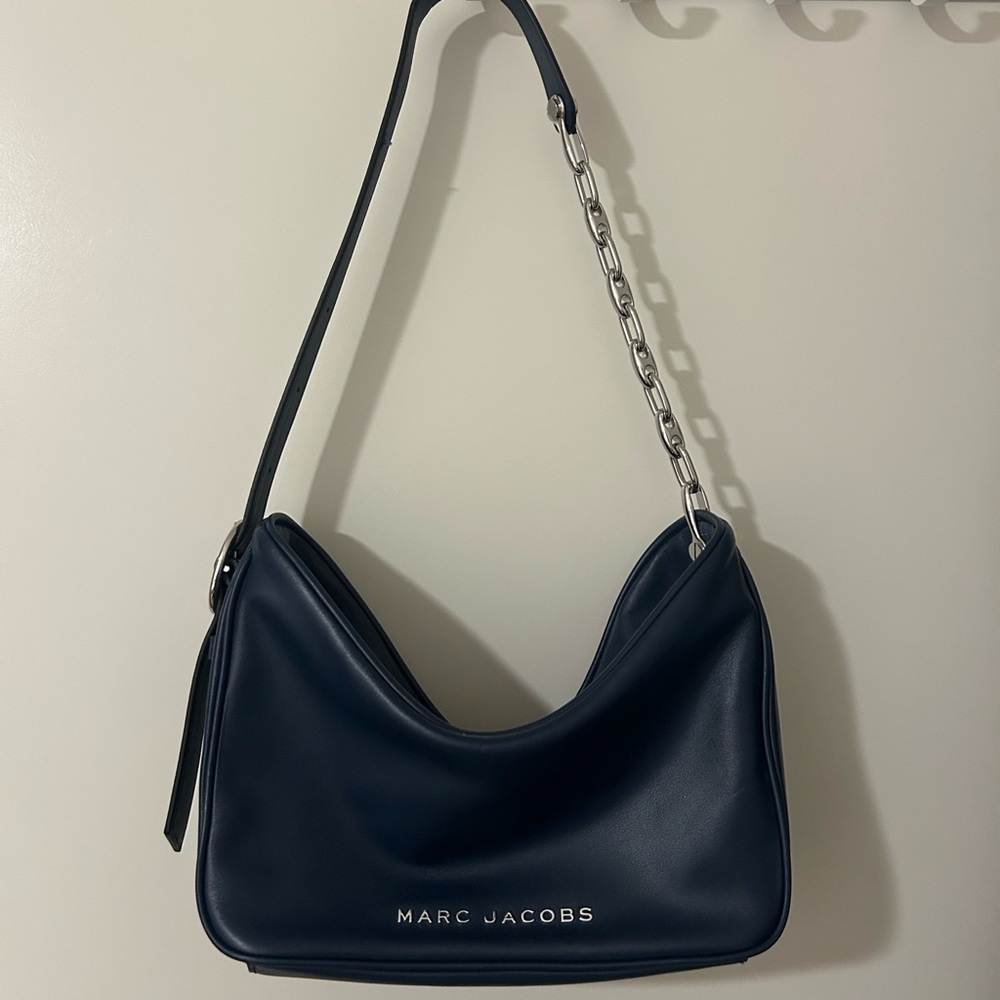 Marc Jacobs Navy Shoulder Bag with Silver Chain